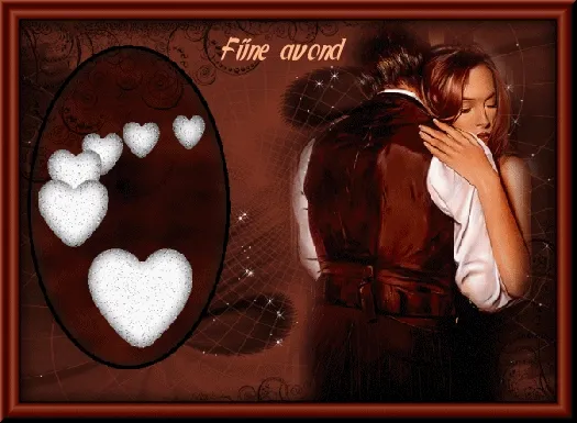 Een romantisch paar omarmt elkaar, omringd door witte hartjes. Tekst: "Fijne avond".