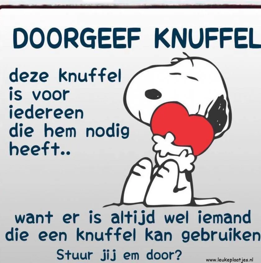 ᐅ dikke knuffel omdat ik aan je denk - Knuffels Plaatjes en Gifs plaatjes Snoopy met een hart, oproep om knuffels door te geven aan wie ze nodig heeft.