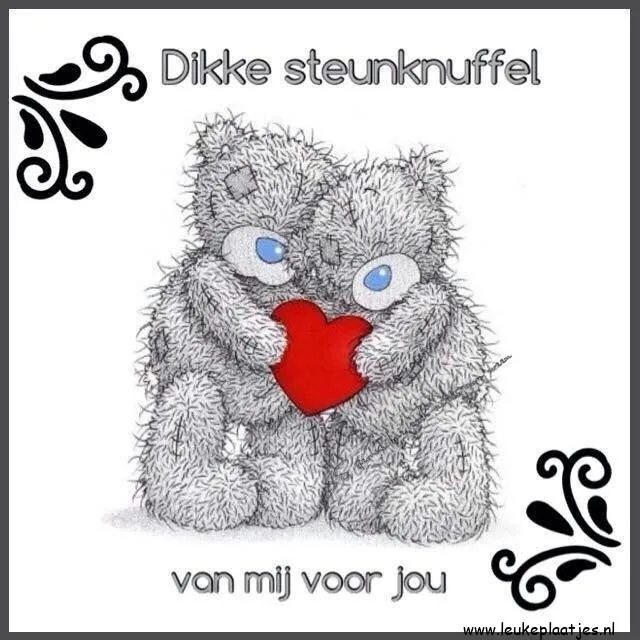 ᐅ dikke knuffel troost - Knuffels Plaatjes en Gifs plaatjes Twee schattige pluche beren omarmen elkaar met een hartje.