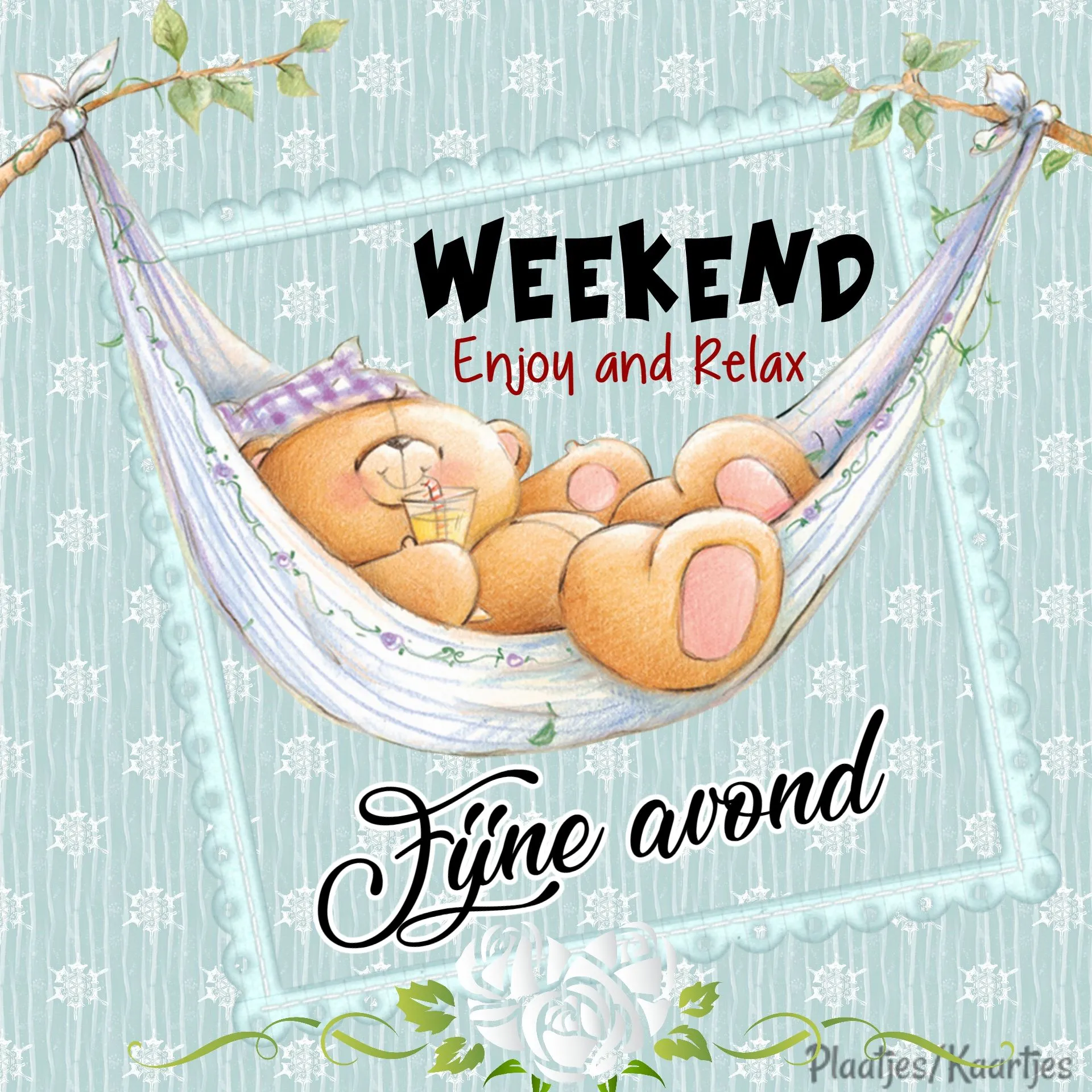 Illustratie van een teddybeer die in een hangmat ontspant met tekst over het weekend.