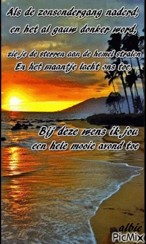 ᐅ fijne avond en voor straks welterusten - Fijne avond plaatjes Zonsondergang boven een strand met sterren en de maan in de lucht. Rustige sfeer.