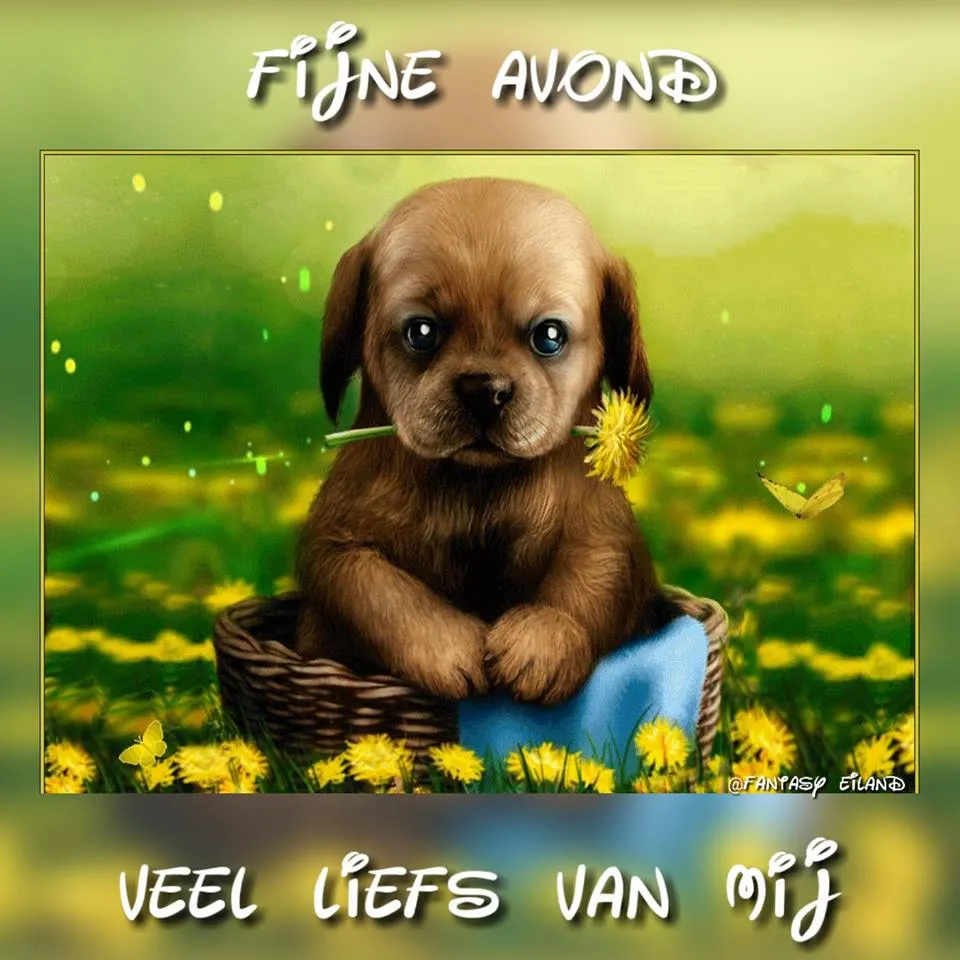 Schattige puppy in een mand, omringd door gele bloemen.