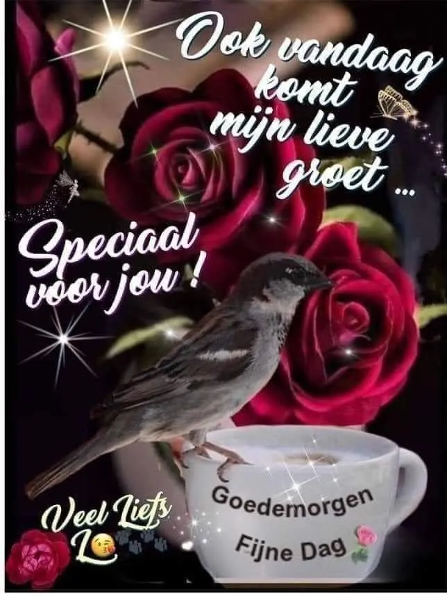 Een vogel zit op een kop met rozen en wensen voor een fijne dag.
