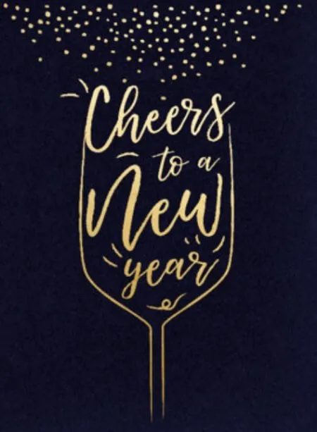 Tekst in gouden letters: "Cheers to a New Year" op een donkere achtergrond.