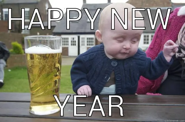Een baby naast een pint bier met de tekst "Happy New Year".