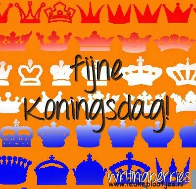 ᐅ fijne koningsdag - Koningsdag plaatjes Achtergrond met verschillende kroonontwerpen en de tekst "fijne Koningsdag!"