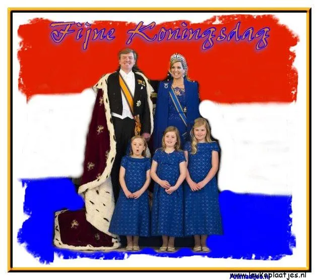 ᐅ fijne koningsdag humor - Koningsdag plaatjes Koning en koningin met hun dochters, gekleed in blauw, voor de Nederlandse vlag.
