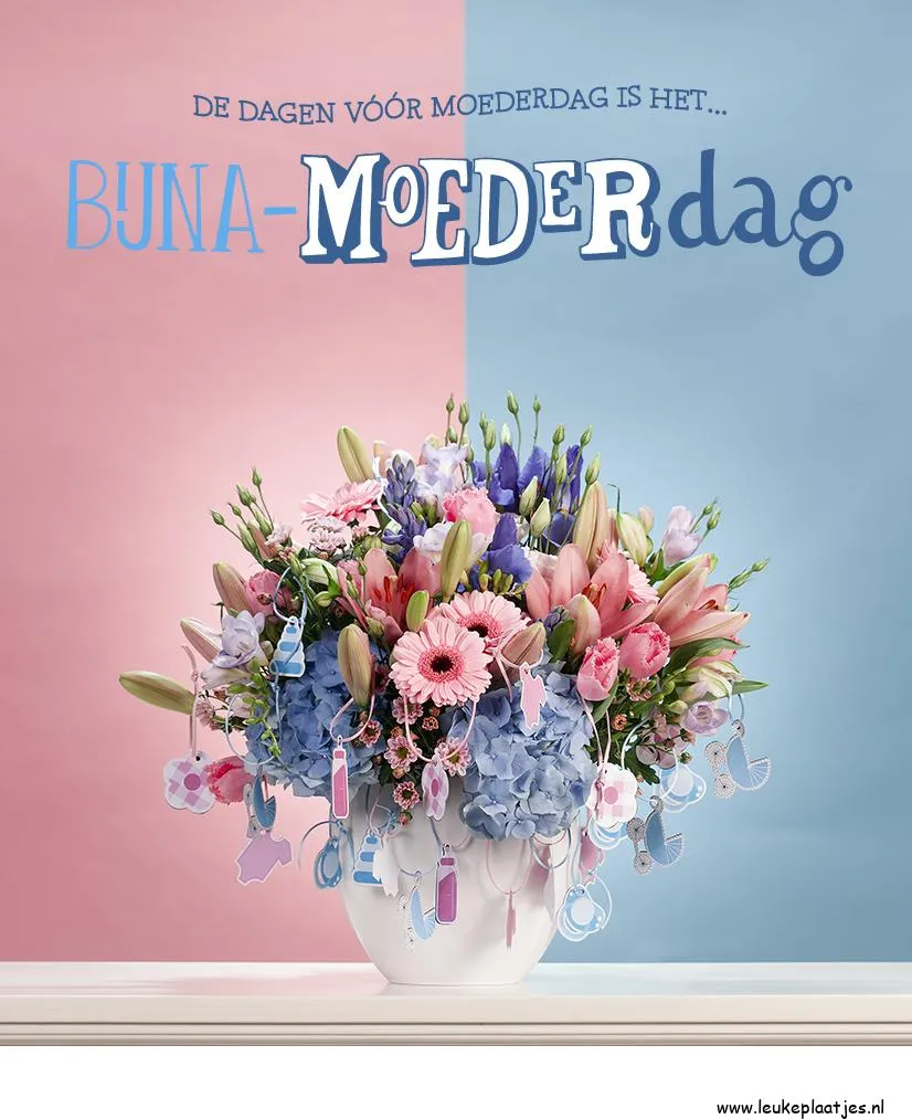 Kleurige bloemenarrangement voor Moederdag met feestelijke versieringen.