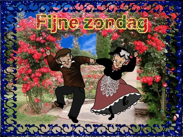 Een ouder koppel danst vrolijk tussen rozen in een kleurrijke tuin.