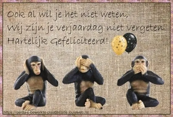 Drie apen met de tekst: 'Gefeliciteerd met je verjaardag!' op een achtergrond.