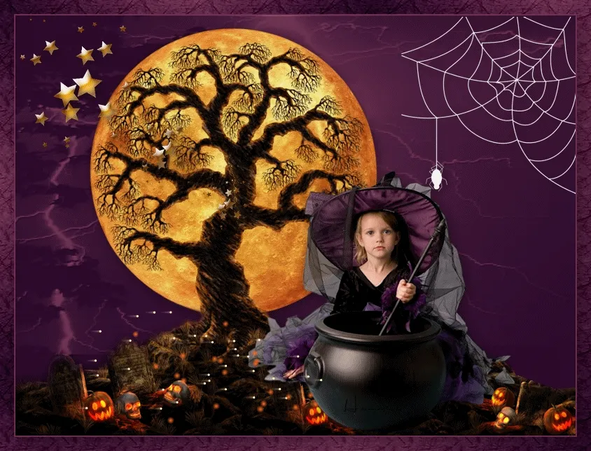 Een meisje in een ketel met een heksenoutfit, voor een grote volle maan en spinnenweb.