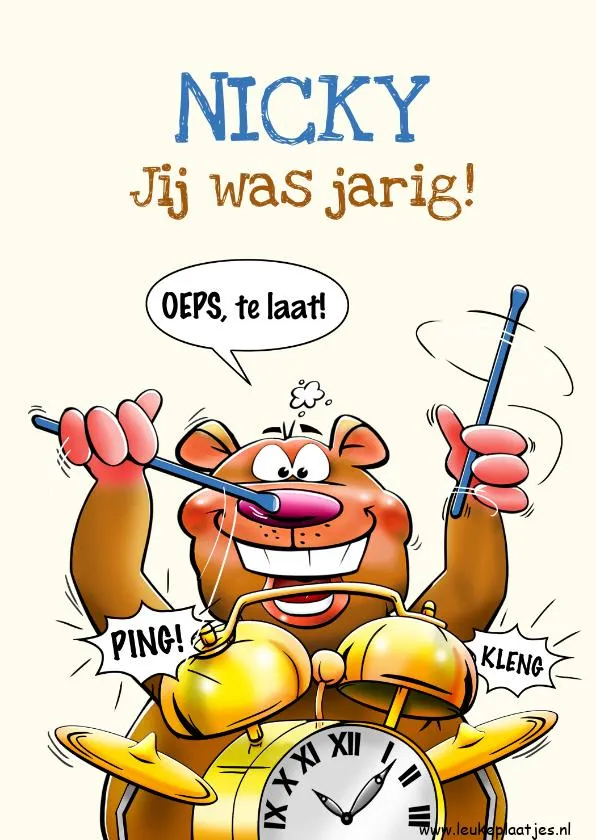 ᐅ klok terug grappig - Wintertijd plaatjes Een vrolijke beer met een klok, die jarig is en drummend vrolijkheid viert.