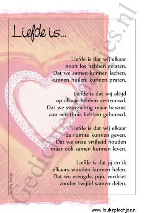 Een poëtische weergave van de betekenis van liefde op een hartvormige achtergrond.