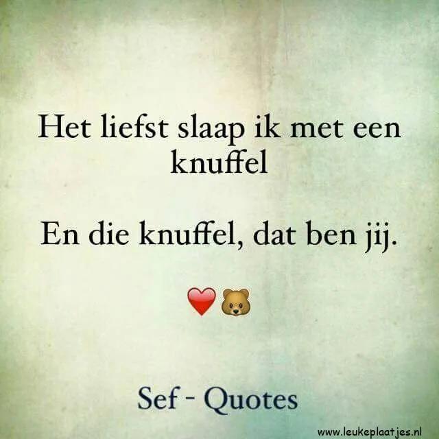Tekst met een lief bericht over knuffelen en verbondenheid.