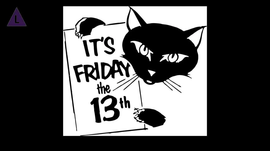 Zwarte kat houdt een bord met de tekst "It's Friday the 13th".